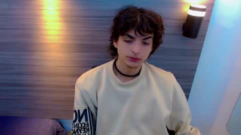 ethan online show from July 17, 1:18 pm