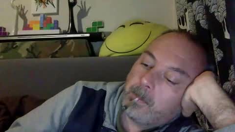 srekos38 online show from December 8, 6:17 pm