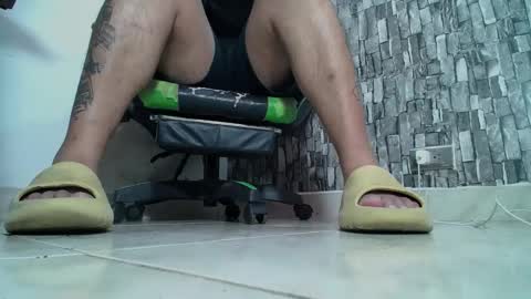 sr master cum its my old account online show from February 2, 7:35 pm