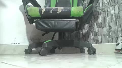 sr master cum its my old account online show from November 29, 6:33 pm