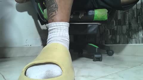 sr master cum its my old account online show from December 20, 12:07 am