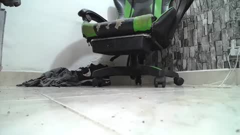 sr master cum its my old account online show from April 26, 5:49 am