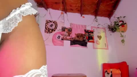 Snapshot of srsexy98 chatting on October 30, 12:12 am srsexy98 online show from October 30, 12:12 am