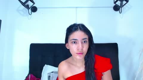 Snapshot of srta_luciana chatting on July 22, 11:46 am . . online show from July 22, 11:46 am