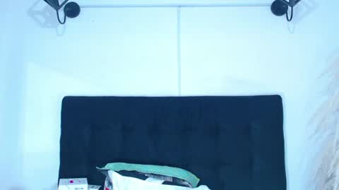 Snapshot of srta_luciana chatting on July 24, 11:41 am . . online show from July 24, 11:41 am