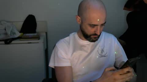 Snapshot of srtramposo chatting on February 5, 5:53 pm srtramposo online show from February 5, 5:53 pm