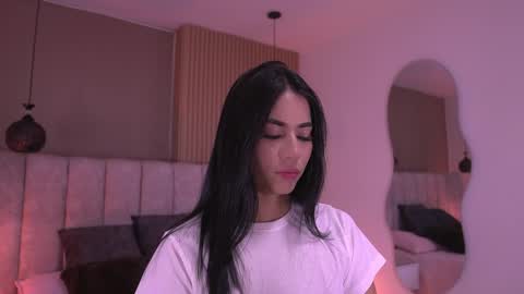 Snapshot of ss_samantha chatting on May 4, 7:10 pm samantha online show from May 4, 7:10 pm