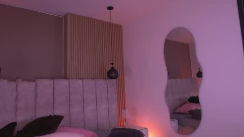 Snapshot of ss_samantha chatting on May 6, 7:19 pm samantha online show from May 6, 7:19 pm