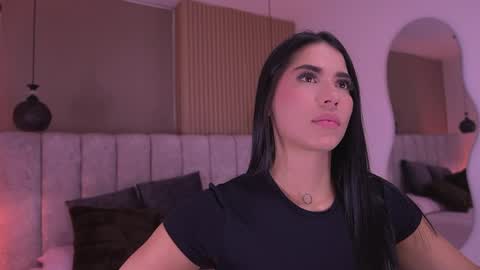 Snapshot of ss_samantha chatting on May 9, 7:19 pm samantha online show from May 9, 7:19 pm