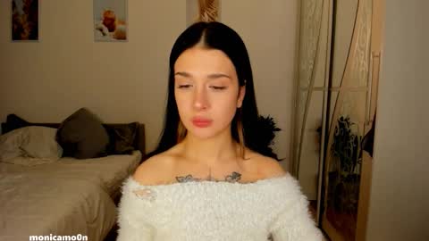 Snapshot of ssash1mii chatting on October 30, 9:04 pm Hey guys i miss you so much online show from October 30, 9:04 pm