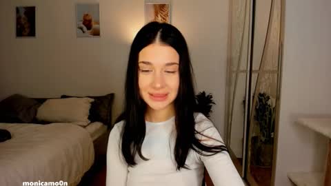 Snapshot of ssash1mii chatting on November 17, 8:47 pm Hey guys i miss you so much online show from November 17, 8:47 pm