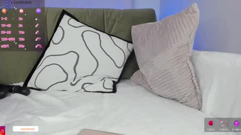 Alexandra online show from March 8, 9:18 pm