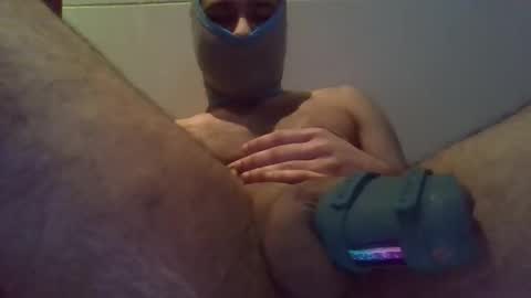 Snapshot of sssbrownboy chatting on March 28, 10:53 pm sssbrownboy online show from March 28, 10:53 pm