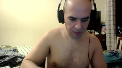 Snapshot of sstrasser chatting on December 15, 10:37 pm ShYgUy online show from December 15, 10:37 pm