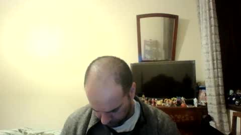 Snapshot of sstrasser chatting on January 4, 12:59 am ShYgUy online show from January 4, 12:59 am