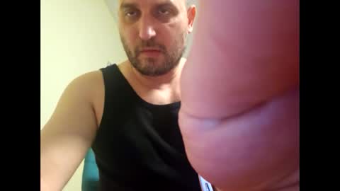 Snapshot of sta13 chatting on December 21, 6:15 pm sta13 online show from December 21, 6:15 pm