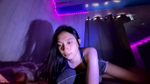 stacey_cravings online show from February 1, 3:49 am