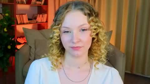 Stacey online show from May 18, 12:33 pm