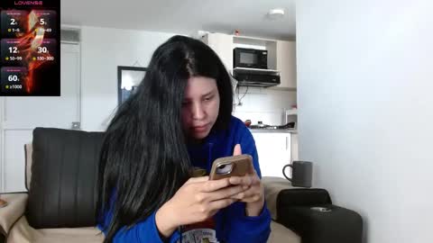 stacy_287 online show from May 1, 4:33 pm