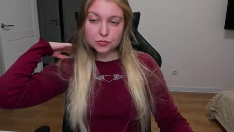 Snapshot of stacy_miraclee chatting on September 20, 2:40 pm Stacy  online show from September 20, 2:40 pm