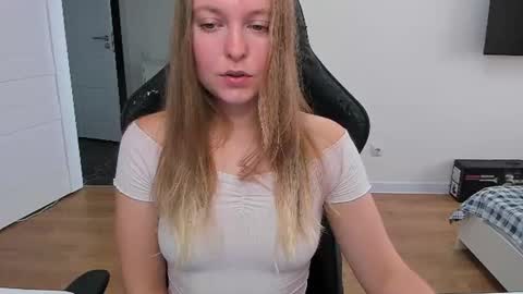 Stacy  online show from July 20, 10:39 am
