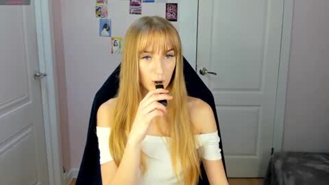 Stacy Mon Tue Wed Thu Fri Sun GMT GMT 3 1000am - 0400pm  online show from December 23, 8:11 am