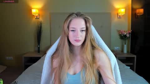 Stacy Mon Tue Wed Thu Fri Sun GMT GMT 3 1000am - 0400pm  online show from February 22, 9:19 am