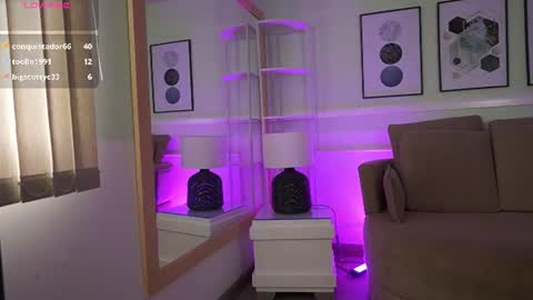 stacycooper_ online show from July 17, 6:57 pm