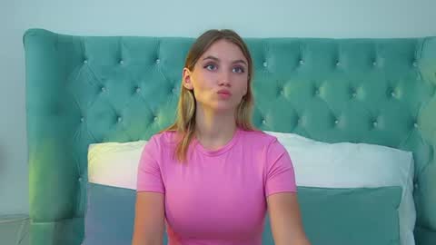 StacyEvances online show from July 12, 6:21 pm