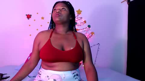 Snapshot of stacyhunterxxx chatting on December 2, 5:35 am STACY online show from December 2, 5:35 am