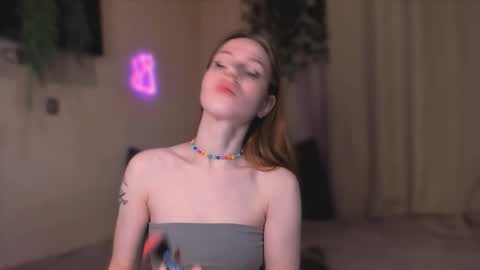 Snapshot of stacyloveforu chatting on December 1, 12:59 am stacyloveforu online show from December 1, 12:59 am