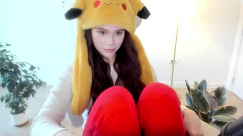 Stacy online show from November 26, 1:45 pm