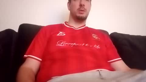 Snapshot of stallion891114 chatting on December 17, 10:49 pm stallion891114 online show from December 17, 10:49 pm