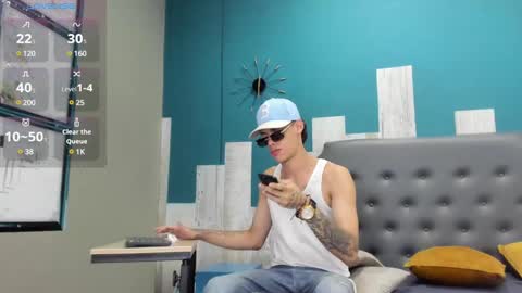 Stanly online show from February 13, 5:33 pm