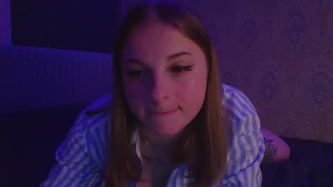 star_girlish online show from December 21, 8:38 pm