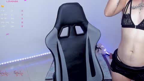 star_shooting online show from December 16, 9:09 pm