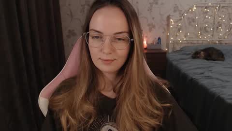 Alice online show from December 19, 11:35 pm