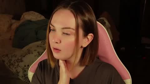 Alice online show from January 16, 2:41 pm