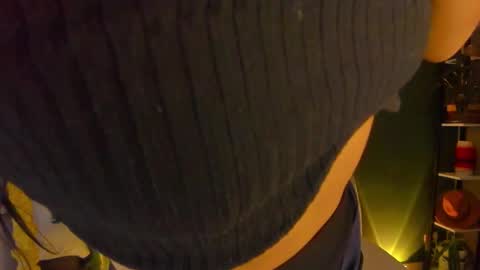 Snapshot of star_sub1 chatting on March 14, 1:23 am star_sub1 online show from March 14, 1:23 am