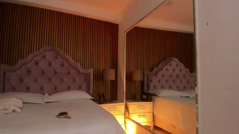 Snapshot of starbutterflyy_ chatting on October 29, 4:15 am STAR online show from October 29, 4:15 am