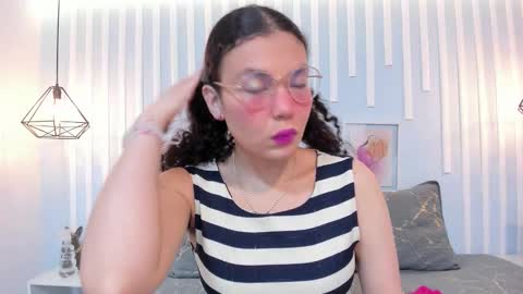 Stark Jones online show from October 23, 12:15 pm