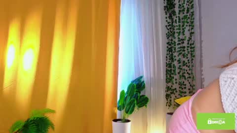 Nina online show from June 22, 2:57 am