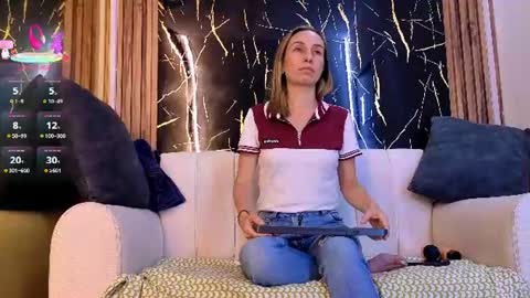 starlight_mature11_aws online show from July 5, 6:37 pm