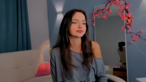 Leia online show from July 25, 8:06 pm