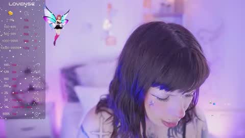 Snapshot of starwitch_ chatting on October 29, 1:24 pm Yoko online show from October 29, 1:24 pm