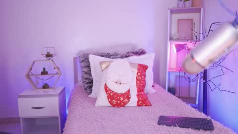 Snapshot of starwitch_ chatting on November 29, 7:11 am Yoko online show from November 29, 7:11 am