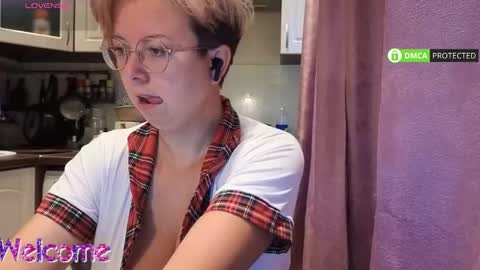 Snapshot of stasya_07 chatting on October 6, 6:44 am Stasya online show from October 6, 6:44 am