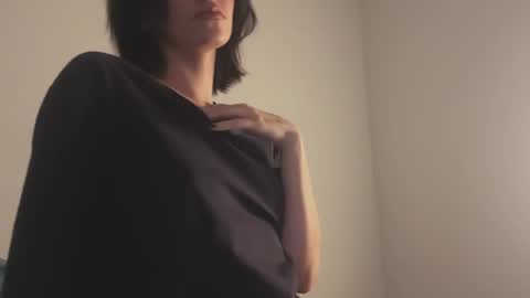 Snapshot of stasya_veter chatting on February 5, 8:35 pm Stasya online show from February 5, 8:35 pm