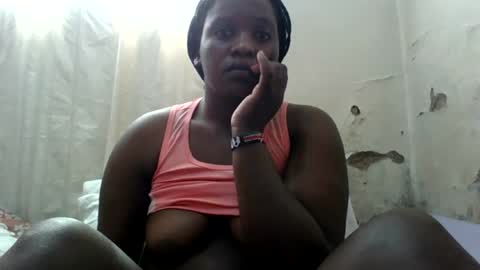 Snapshot of steamy_gal chatting on June 24, 6:56 am steamy_gal online show from June 24, 6:56 am