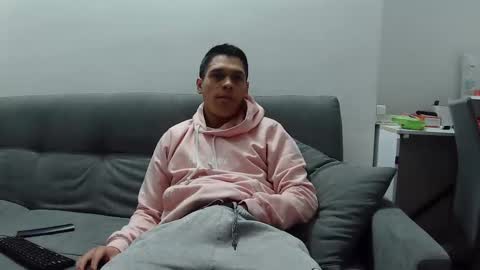 Snapshot of steban_jyj chatting on November 9, 3:16 am Katalleya and Steban online show from November 9, 3:16 am